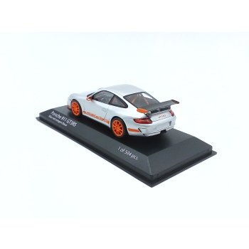Porsche 911 (997.1) GT3 RS 2006 silver / orange decor - skala 1:43 - Minichamps